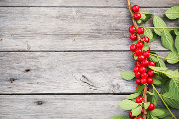 Fototapeta na wymiar berries on wooden background