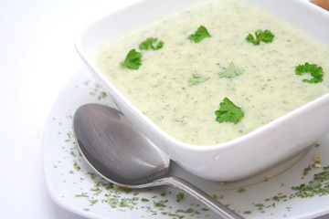 Kräutersuppe