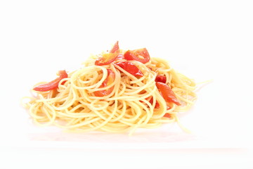 Pasta with tomatoes and garlic