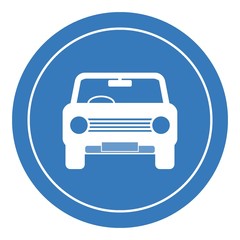 Voiture dans un panneau rond