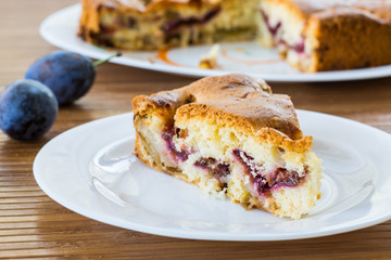 cake with plums