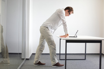 wrists exercise durring office work at laptop