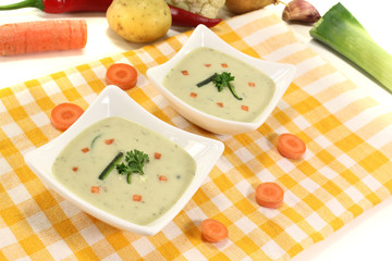 Gemüsecremesuppe
