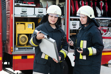 Female Firefighter Feuerwehrfrau