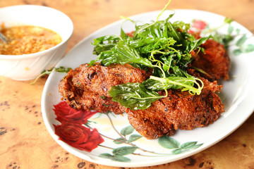 Deep-fried curried fish patties