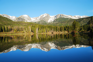 Fototapeta na wymiar Sprague lake, Rocky Mountain National Park, CO, USA