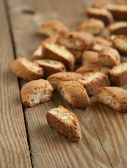 Almond biscotti