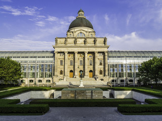 Fototapeta na wymiar Bavarian State Chancellery in Otto park