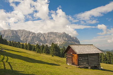 Fototapeta na wymiar Odle Val di Funes, Południowy Tyrol, Włochy