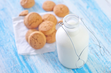 cookies and milk