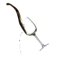 salpicaduras de vino tinto en una copa de cristal. Aislado.