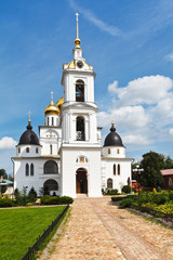 Fototapeta na wymiar Dormition Cathedral of Dmitrov Kremlin, Russia