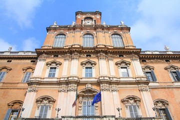 Fototapeta na wymiar Modena - Palazzo Ducale