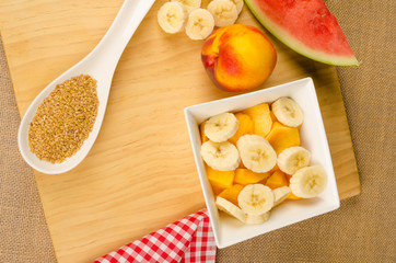 Linseed and fruit