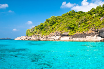 Fototapeta premium Turquoise water of Andaman Sea at Similan islands