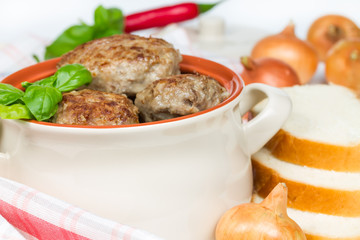 Fried cutlets with basil