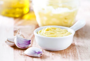 Foto op Plexiglas Garlic sauce Aioli © Alexander Demyanenko