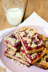 Raspberry crumb bars