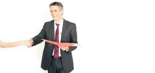 Gesch&auml;ftsmann begr&uuml;&szlig;t