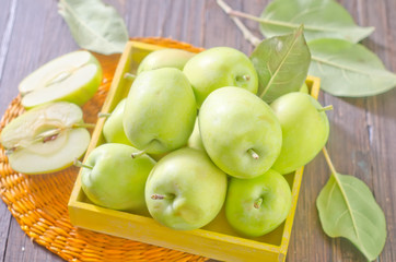 apples