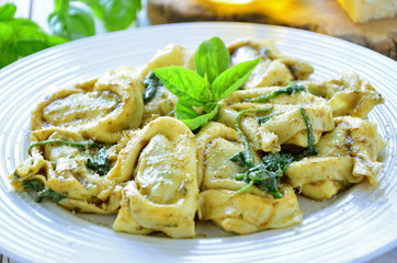 Spinach Tortelloni