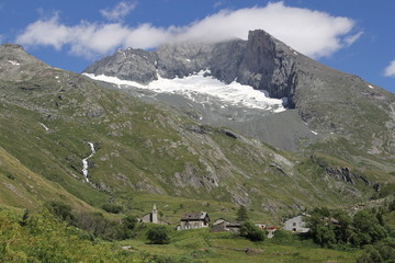 Fototapeta na wymiar lodowiec doliny Averole, Vanoise