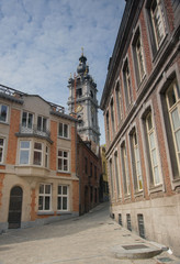 Fototapeta na wymiar cobbled street in mons belgium