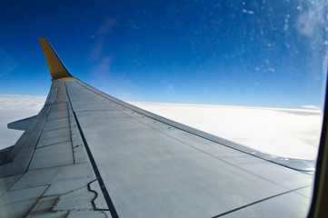 Fototapeta na wymiar samolot skrzydło oglądania