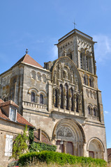 Fototapeta na wymiar basilique de Vézelay