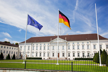 Obraz premium Schloss Bellevue. Pałac Prezydencki w Berlinie, Niemcy