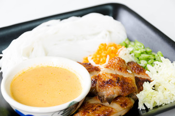 Roasting chicken and thai noodle with spicy sauce
