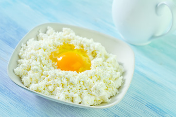 cottage and eggs