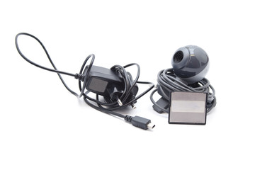 Webkamera mit Speicherkarte und Stromkabel