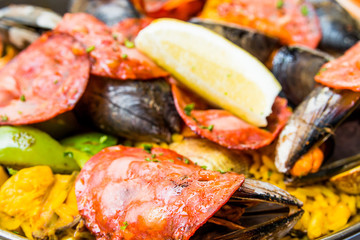 traditionnal spanish food paella