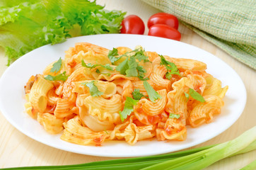 Pasta with tomato sauce