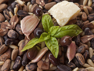 Ingredienti del pesto