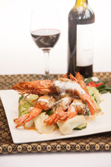 Deep fried prawn with Thai curry.