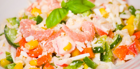 Fresh salad with shrimps and vegetables