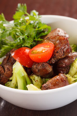 chicken liver with vegetables