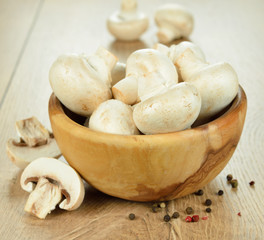 Mushrooms in a wooden bowl