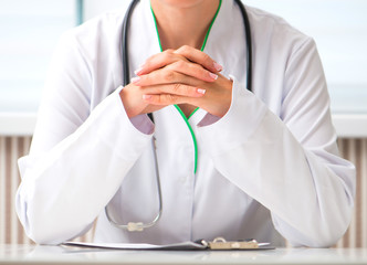 cupped hands psychiatrist