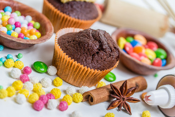 decorating tartlets