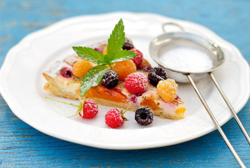 Raspberry nectarine cream tart