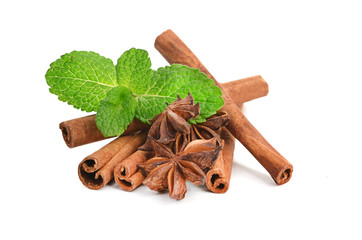 Sticks of cinnamon with mint and anise