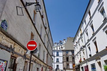 Rue en sens interdit