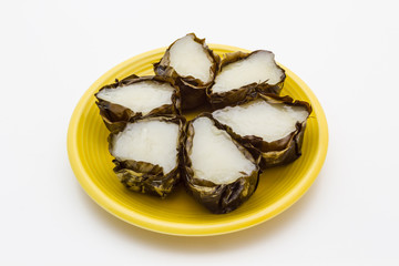 Basket shaped Chinese pudding