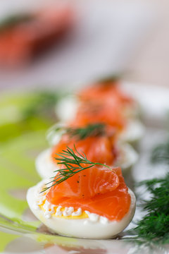Boiled eggs with salted salmon