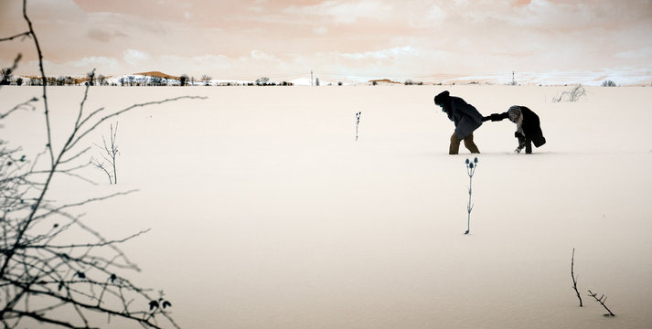 winter struggle lost couple