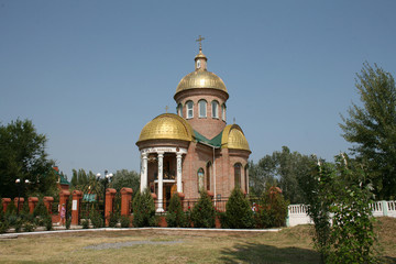 Храм Святого Мученика и Целителя Св. Пантелеимона.