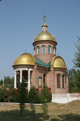 Храм Святого Мученика и Целителя Св. Пантелеимона.